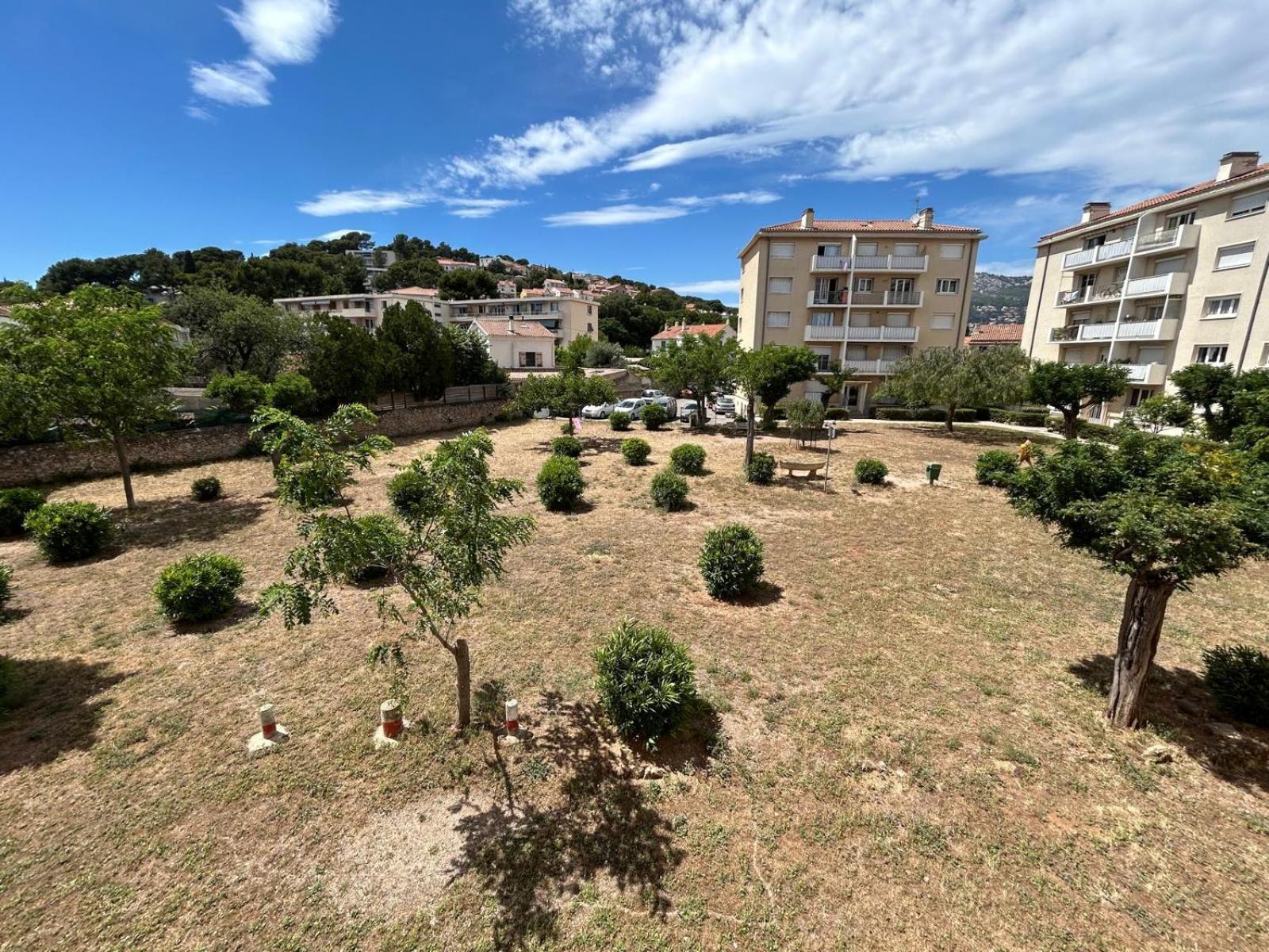טולון T4 Lumineux Et Spacieux, Parking Et Parc Prive מראה חיצוני תמונה